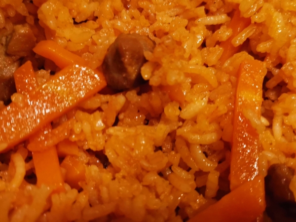 Rīsi ar gaļu fotoreceptes